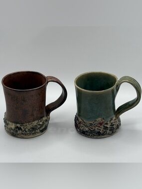 Two Studio Pottery Handcrafted Agateware Ceramic Mugs Green Rust Brown 10 oz